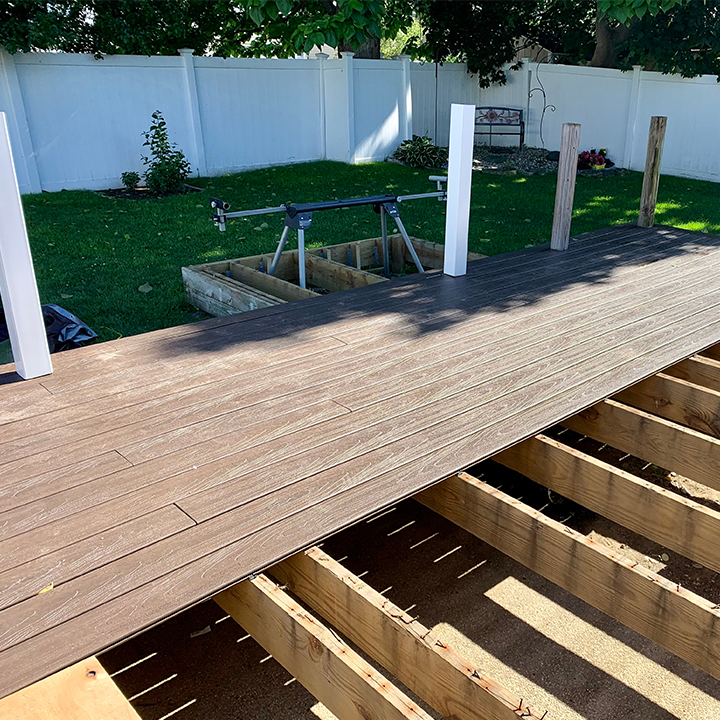 Benefits of hiring professional deck installation in Ardmore, PA in 2023