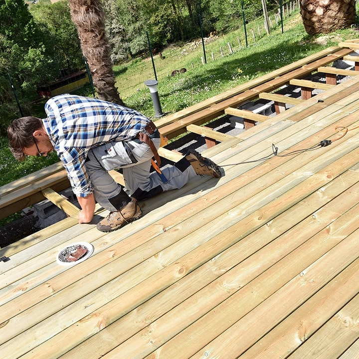 Deck repair / installation expertise