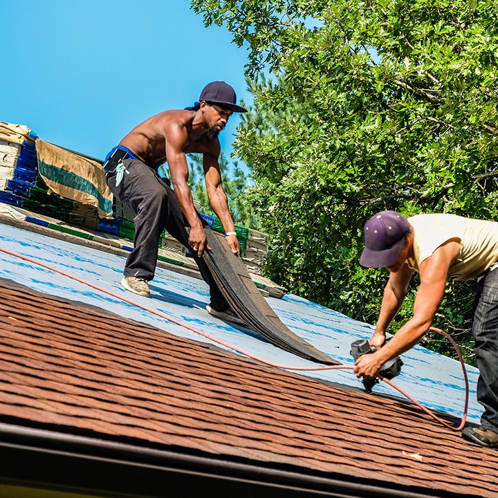 contractor for full roof replacement