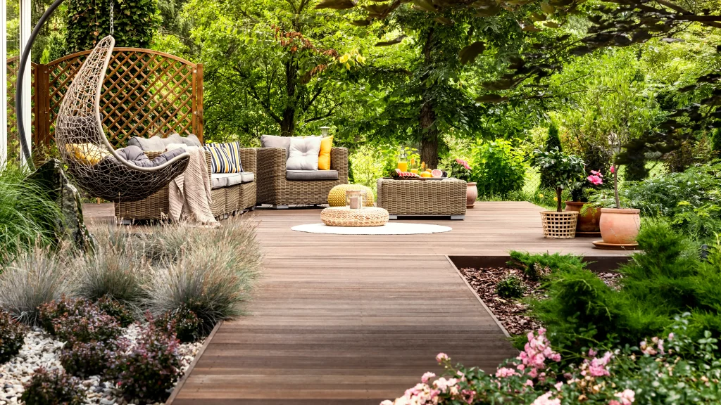 deck building Main Line